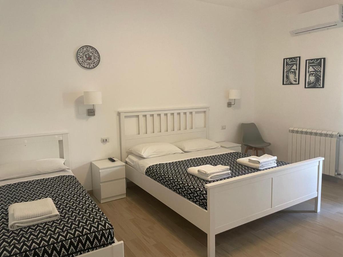 Anto'S Apartment - Giardini Naxos Εξωτερικό φωτογραφία