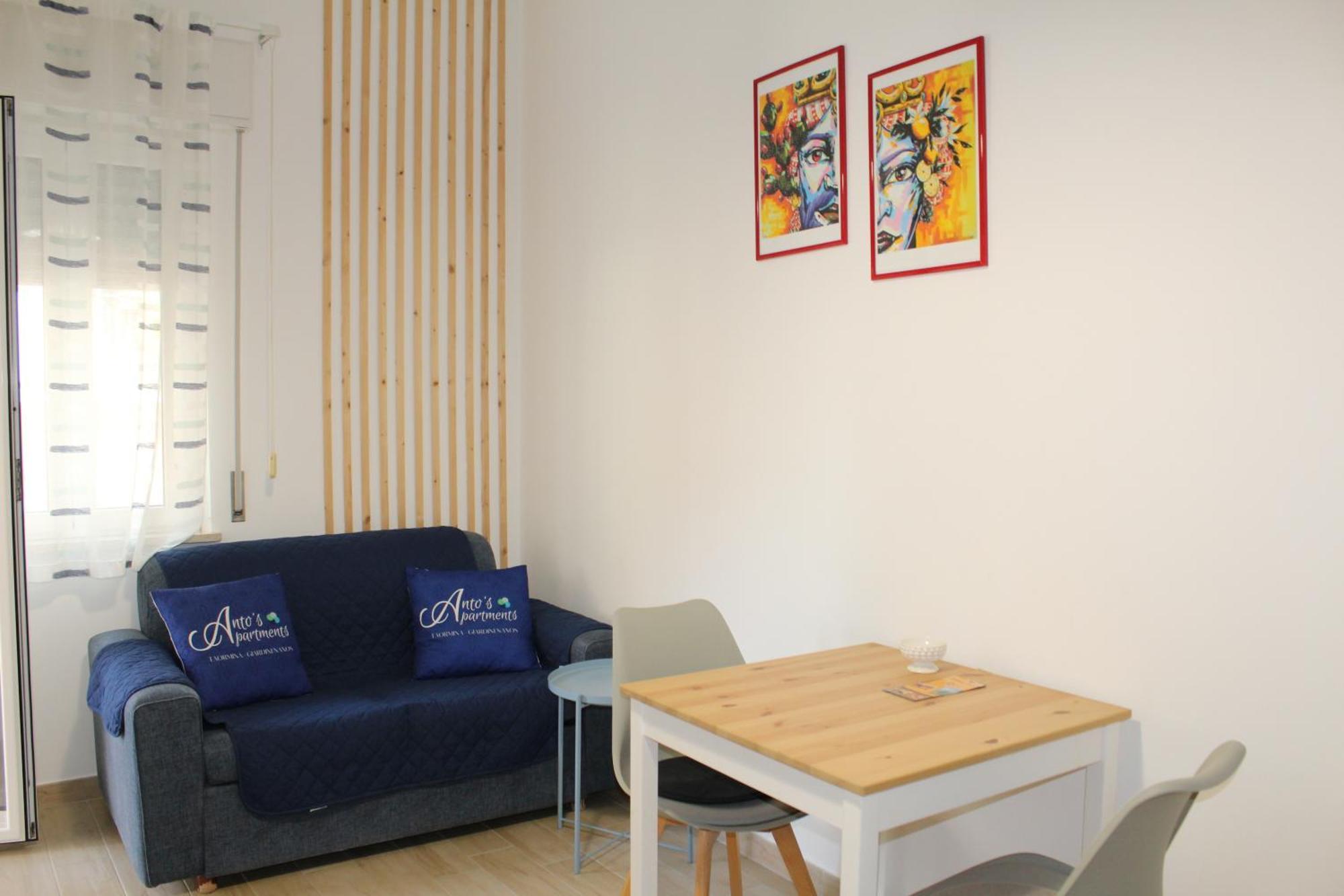 Anto'S Apartment - Giardini Naxos Εξωτερικό φωτογραφία